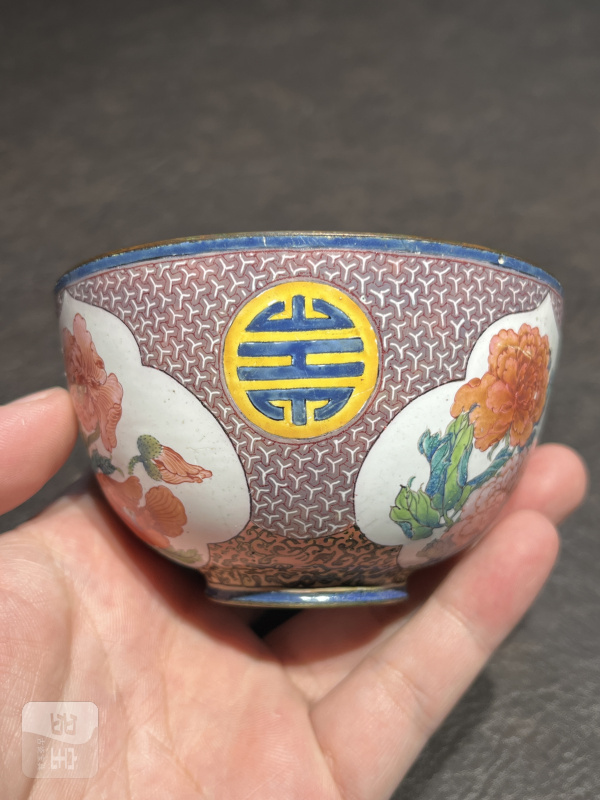 清康熙 铜胎珐琅彩锦地纹开光花卉纹茶圆 - 图13